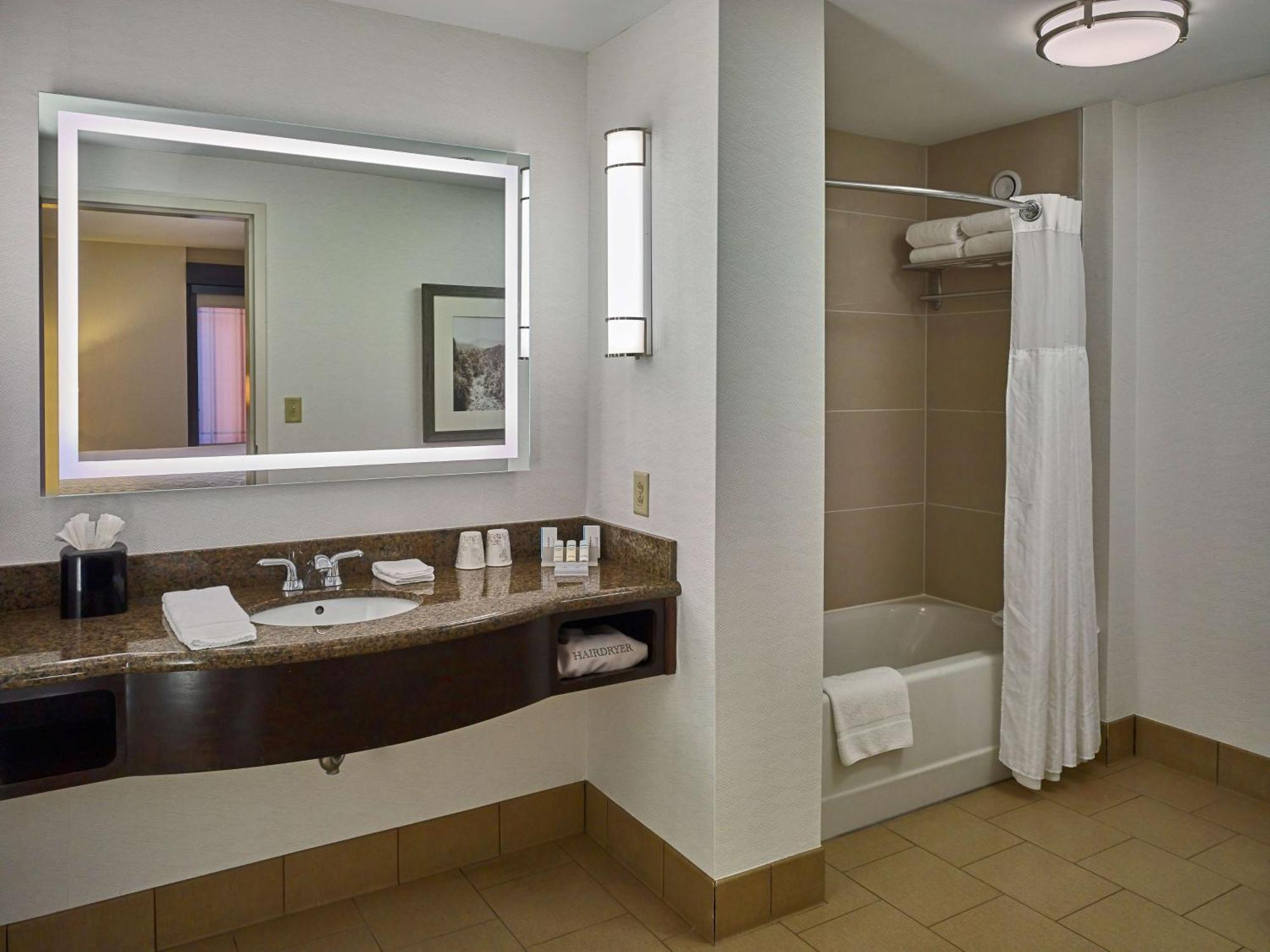 Hilton Garden Inn גטלינבורג מראה חיצוני תמונה